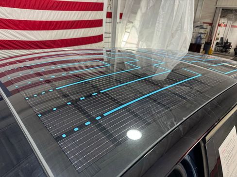 Used 2023 Fisker Ocean Extreme image 20