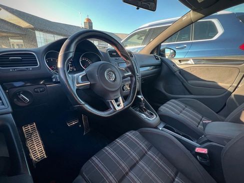 Used 2013 Volkswagen Golf 4-Door image 15