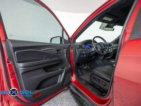 Used 2022 Honda Passport EX-L image 9