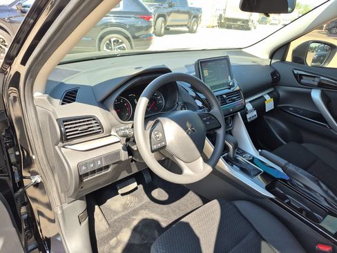 New 2026 Mitsubishi Eclipse Cross LE AWD/4WD image 9
