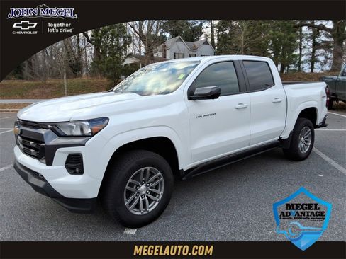 Certified 2023 Chevrolet Colorado LT w/ LT Convenience Package II image 1