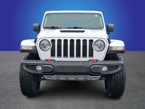 Used 2023 Jeep Gladiator Mojave w/ Cold Weather Group image 2