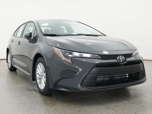 New 2026 Toyota Corolla LE FWD image 30