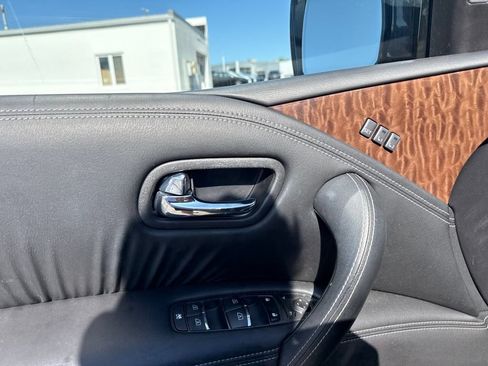 Used 2018 Nissan Armada Platinum w/ Captain Seat Package AWD/4WD image 9