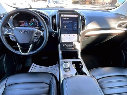 Certified 2024 Ford Edge SEL w/ Convenience Package AWD/4WD image 14