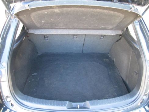 Used 2017 MAZDA MAZDA3 Touring FWD image 15