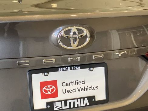 Used 2024 Toyota Camry LE image 11