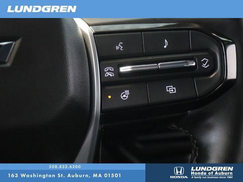 Used 2025 Chevrolet Colorado Trail Boss AWD/4WD image 20