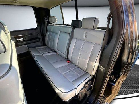 Used 2008 Lincoln Mark LT 4x4 image 23