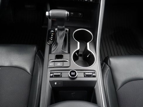 Used 2024 Kia K5 GT-Line image 15