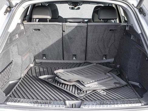 Certified 2025 Audi Q5 Premium Plus w/ Premium Plus image 23