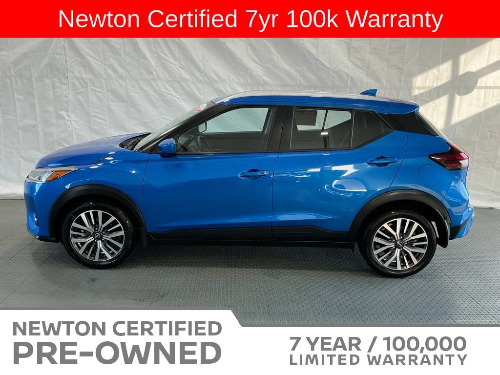 Used 2024 Nissan Kicks SV FWD image 3