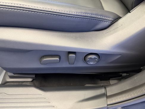 Used 2025 Subaru Legacy Touring XT AWD/4WD image 14