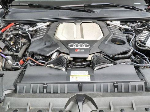 Used 2022 Audi RS 6 AWD/4WD image 35