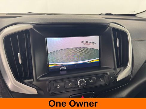 Used 2020 GMC Terrain SLE image 3