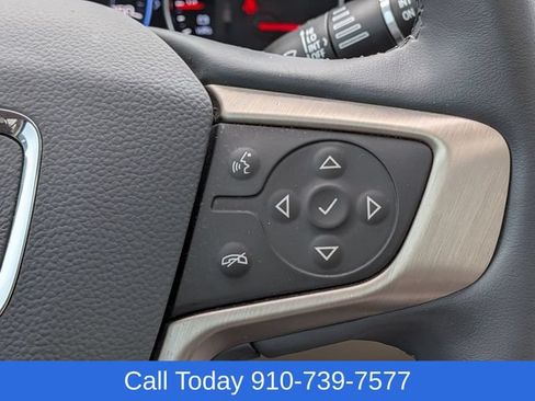 Used 2023 GMC Acadia Denali w/ Denali Ultimate Package FWD image 21