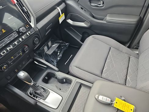 New 2026 Nissan Frontier SV w/ Tow Package image 27