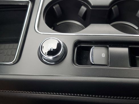 New 2026 Lincoln Corsair Premiere AWD/4WD image 23