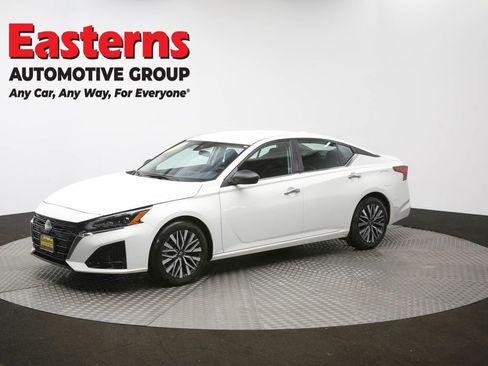 Used 2023 Nissan Altima 2.5 SL image 56