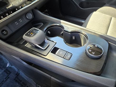 New 2026 Nissan Rogue SV AWD/4WD image 12