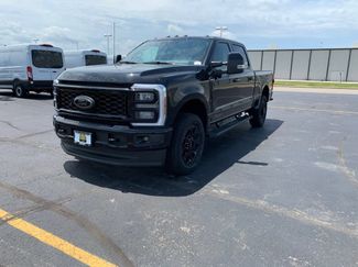 New 2026 Ford F250 Lariat w/ Black Appearance Package AWD/4WD video 1