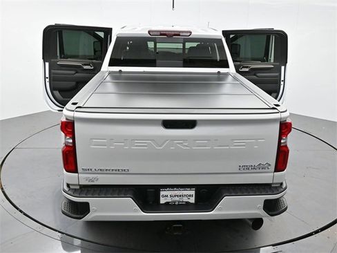 Used 2024 Chevrolet Silverado 2500 High Country w/ High Country Premium Package image 44