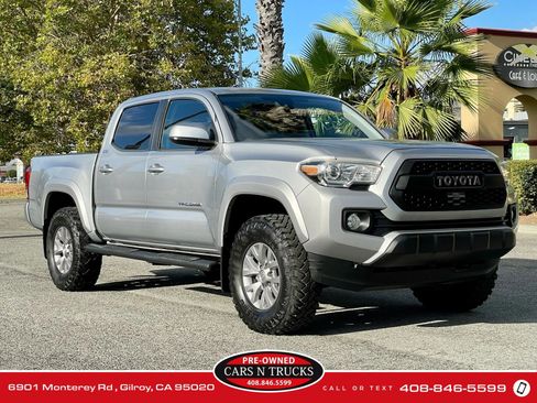 Used 2019 Toyota Tacoma SR5 AWD/4WD image 28