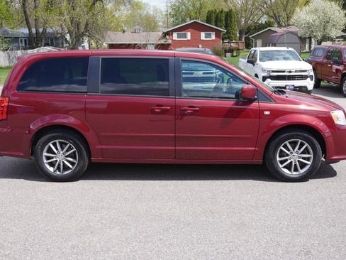 Used 2014 Dodge Grand Caravan SE FWD image 6