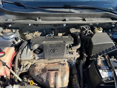 Used 2014 Toyota RAV4 LE AWD/4WD image 11