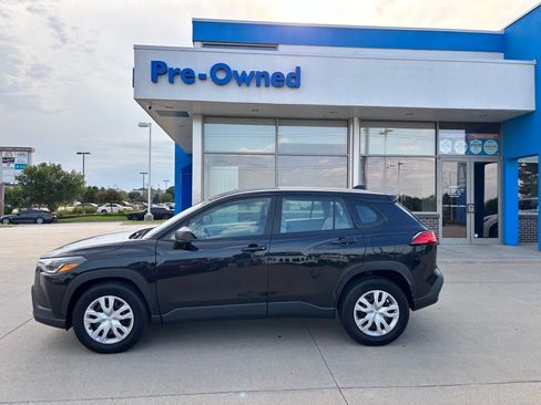Used 2023 Toyota Corolla Cross L FWD image 8