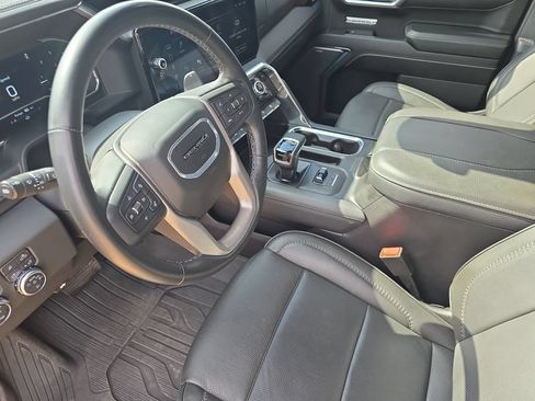 Used 2024 GMC Sierra 1500 Denali w/ Denali Reserve Package AWD/4WD image 16