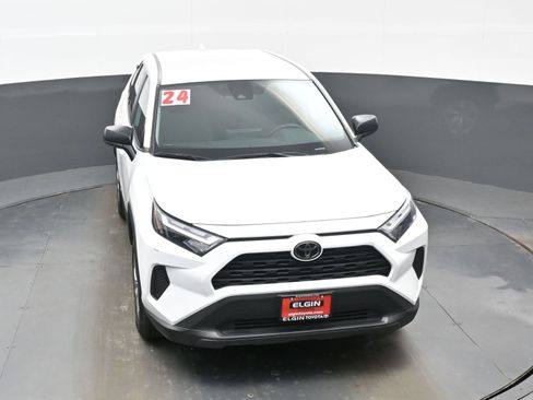 Used 2024 Toyota RAV4 LE image 33