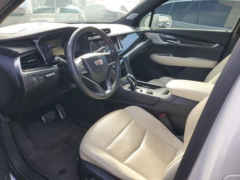 Used 2020 Cadillac XT6 Sport image 7