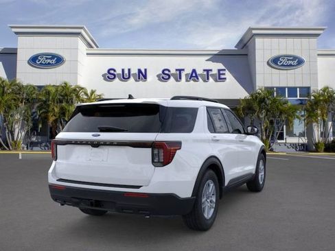 New 2026 Ford Explorer Active image 9