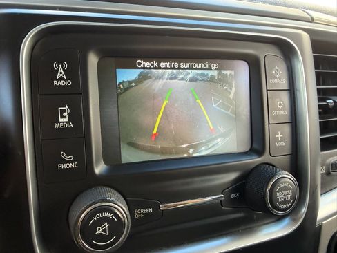 Used 2015 RAM 2500 SLT image 35