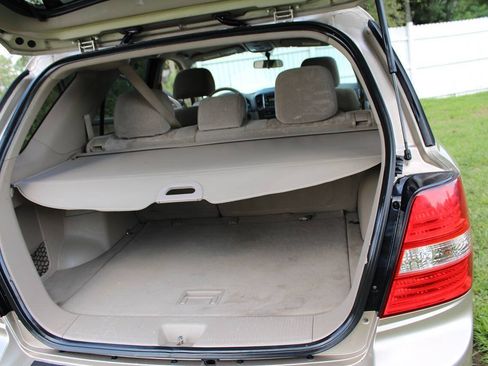Used 2008 Kia Sorento 2WD image 31