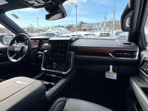 New 2026 GMC Yukon XL Denali image 22