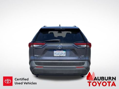 Certified 2025 Toyota RAV4 LE AWD/4WD image 7