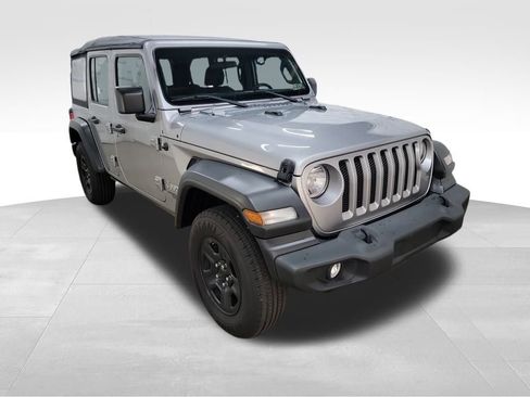 Used 2021 Jeep Wrangler Unlimited Sport image 2