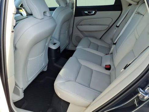 New 2026 Volvo XC60 T8 Ultra w/ Protection Package Premier image 10