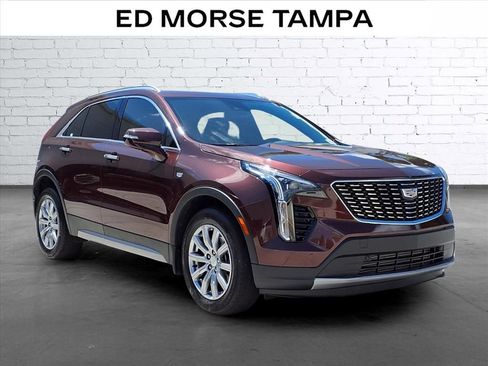 Certified 2023 Cadillac XT4 Premium Luxury FWD image 5