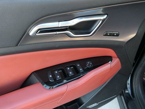 Used 2023 Kia Sportage SX Prestige image 14