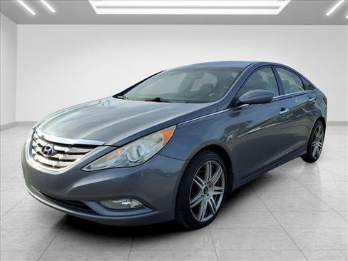 Used 2012 Hyundai Sonata SE FWD image 4