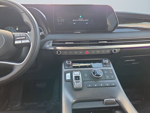 Used 2025 Hyundai Palisade Calligraphy AWD/4WD image 12