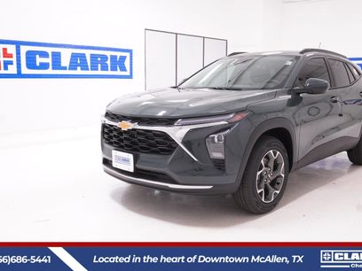New 2026 Chevrolet Trax LT w/ LT Convenience Package
