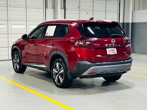 Used 2022 Nissan Rogue SL w/ SL Premium Package FWD image 18