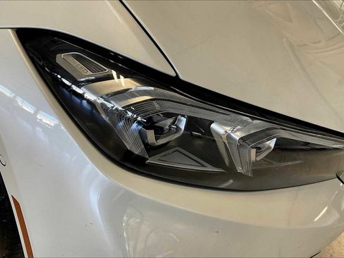 Certified 2025 BMW 330i 330i w/ M Sport Package image 25