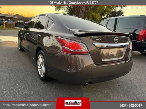Used 2015 Nissan Altima 2.5 SV image 4