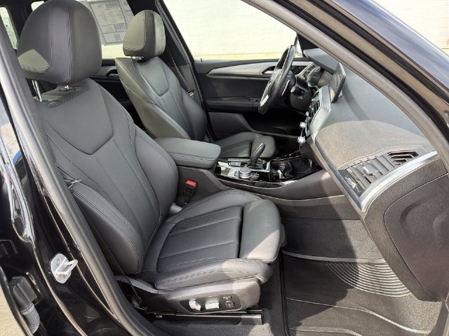 Used 2021 BMW X3 xDrive30e w/ Convenience Package AWD/4WD image 34