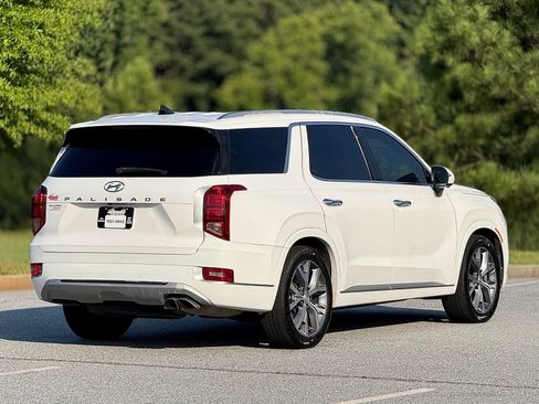 Used 2021 Hyundai Palisade Limited FWD image 11